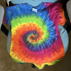Gildan Tie-Dye Rainbow Spiral Crew Neck Short Sleeve Cotton Jersey Tee S