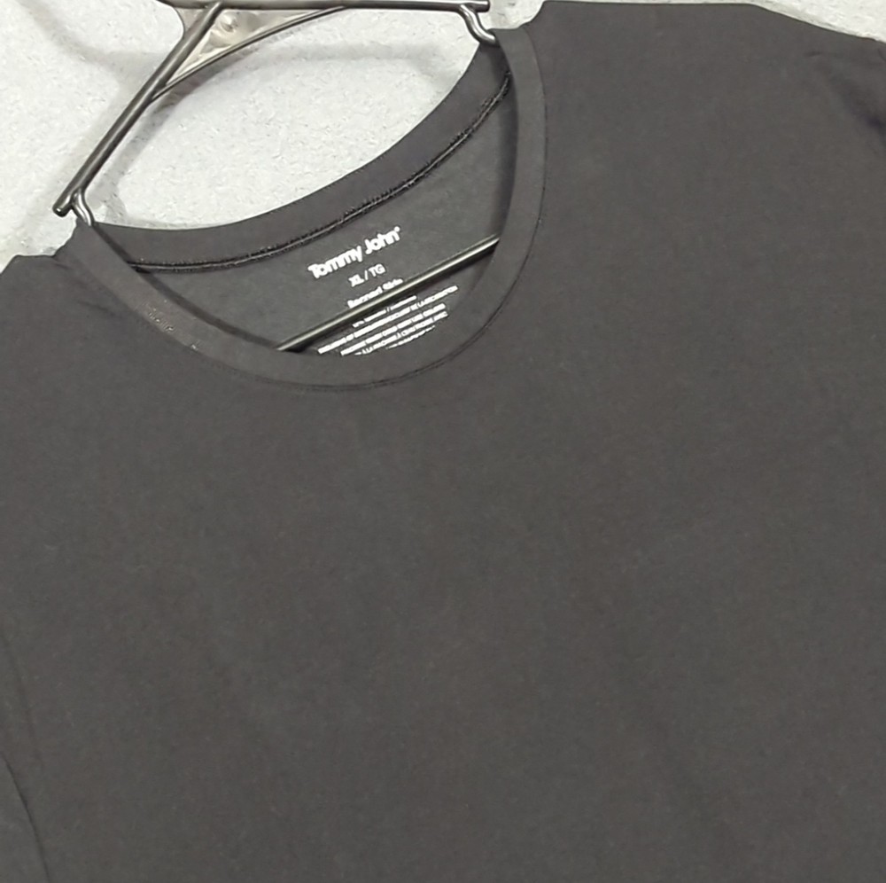 Tommy John Second Skin Undershirt Men’s XL Black Modal Blend NWT