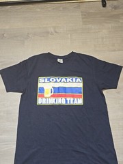 B & C Collection Slovakia Drinking Team T-shirt Size Large