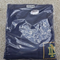 Notre Dame Mens 2XL Embroidered Logo T-Shirt Blue NCAA (see photo for flaw)