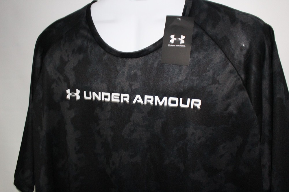 UNDER ARMOUR BLACK LOOSE FIT CAMO PERFORMANCE S/S T-SHIRT SZ: LT NWT