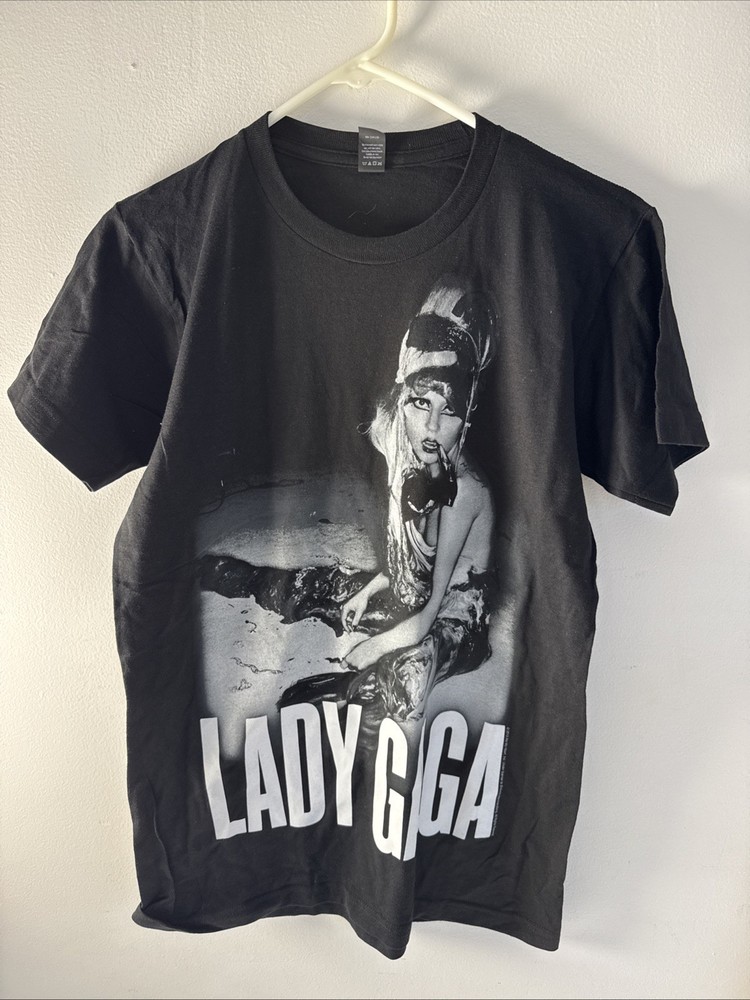 Lady Gaga The Born This Way Ball 2012 2013 Concert Tour T-Shirt Size Small
