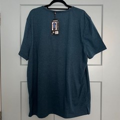 Men’s XXL Avalanche Henley Tee Blue Short Sleeve Zipper Pocket Outdoor Shirt