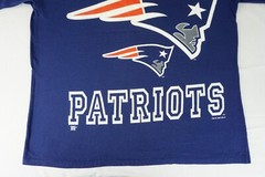 Vintage 1995 New England Patriots shirt fits modern 2XL NFL sports football