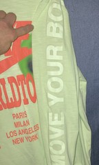 Nike Sportswear World Tour T Shirt Glow In The Dark DA0629-383 Men’s Large