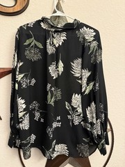 Who what Where Shirt, Black and Green Silky Long Sleeved Blouse. Size XXL.