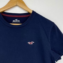 Hollister Mens Must-Have Collection T-Shirt Navy Blue Small Embroidered Logo