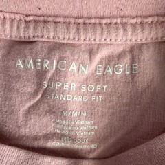 American Eagle men’s Super Soft Pink Crew Neck Short Sleeve Tee Logo M