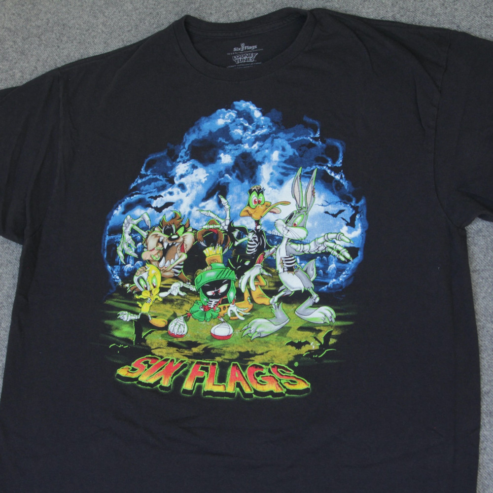 Six Flags T Shirt XL Looney Tunes Zombie Horror Halloween Fright Night Marvin