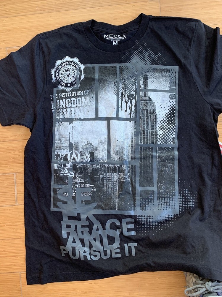 Mecca fire to live the sprit black shirt