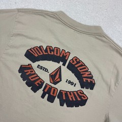 Volcom Stone Men’s Graphic T-Shirt “True To This” Y2K Beige Size M Cotton