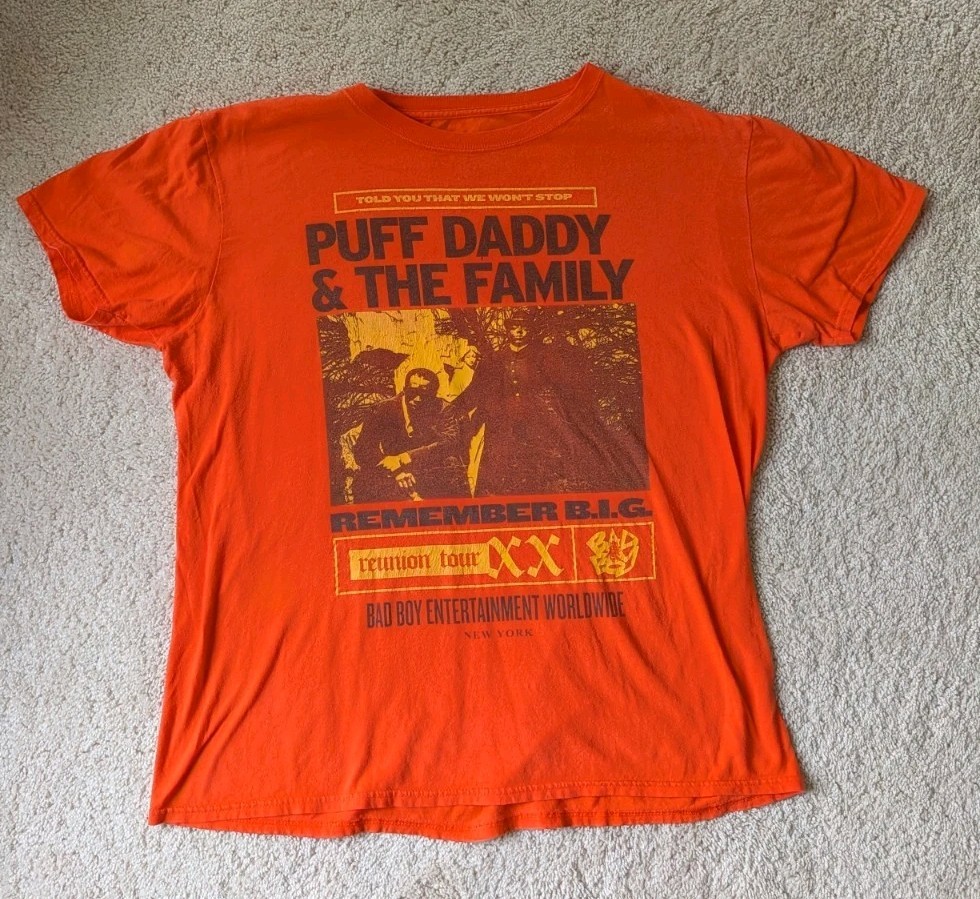 The Notorious Remember B.I.G. Puff Daddy & The Family Tour T Shirt Size L
