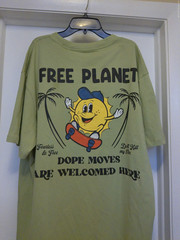 Free Planet Men’s Size Extra Large T-Shirt New With Tag SEE ALL PHOTOS