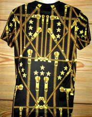 MENS JADED LONDON ALL OVER ZIP PRINTED BLACK GOLD T-SHIRT SIZE S