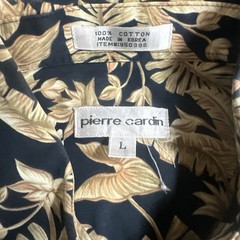 Pierre Cardin Leaf Design Large Shirt.