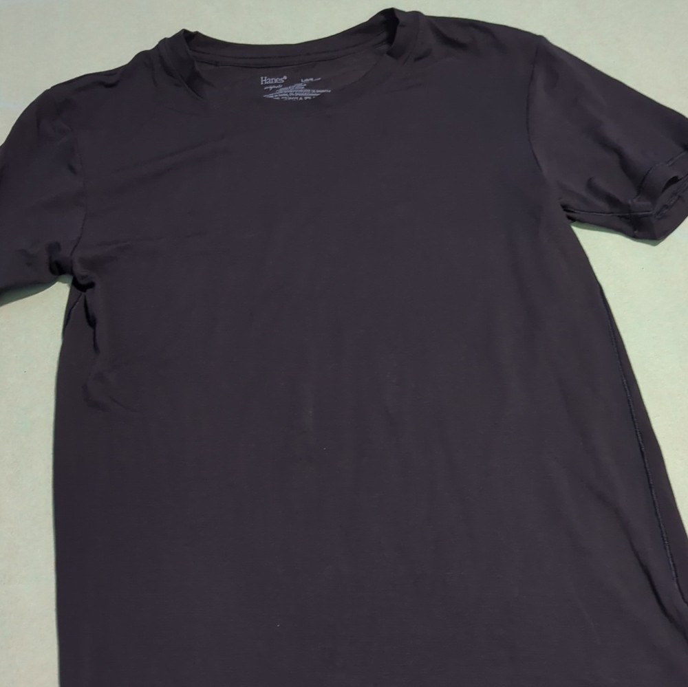 Hanes Originals Men’s Tagless Black Solid Crew Neck Short Sleeve T-Shirt L/G
