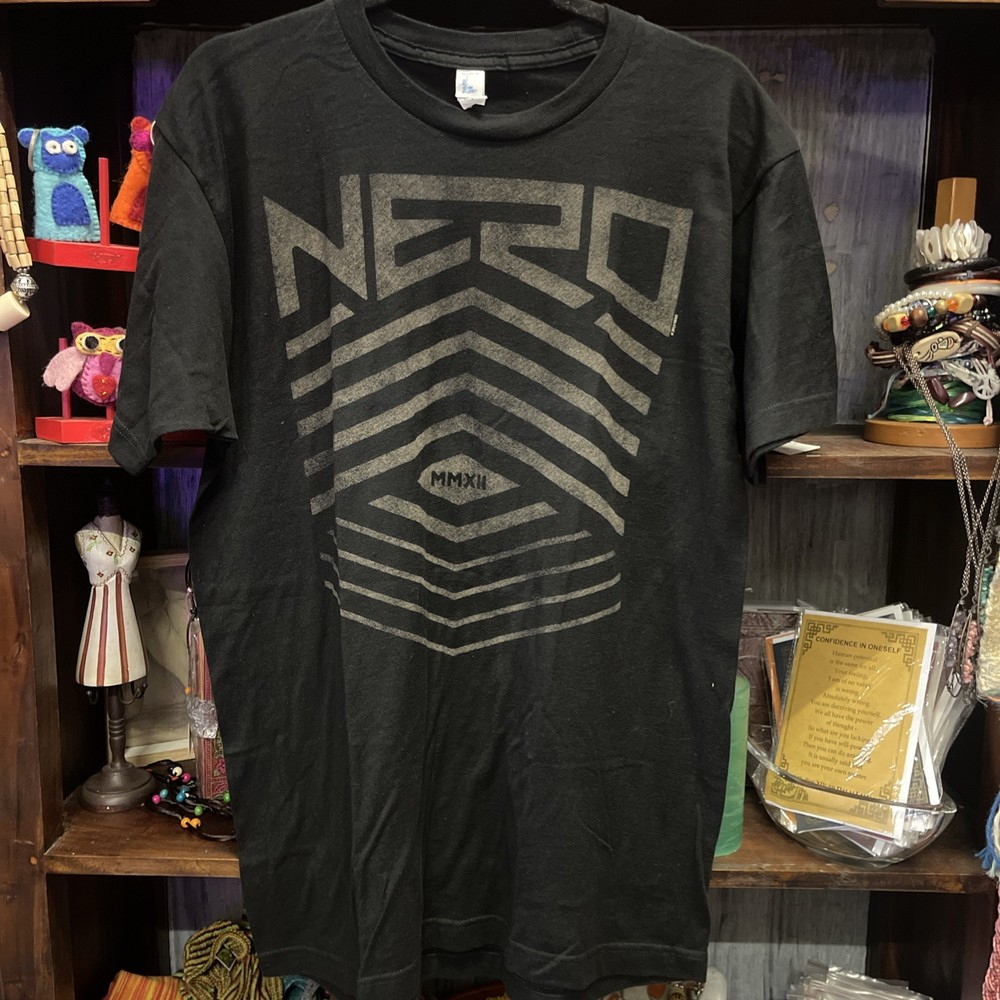 Nero MMXII LICENSED Band Shirt Size L