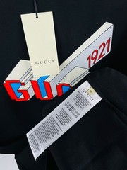 Gucci Logo Print Cotton Black T Shirt Size : XL