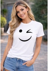 Winking Smiley Face Printed T-Shirt Funny Cute Wink Smiley Graphic Tee