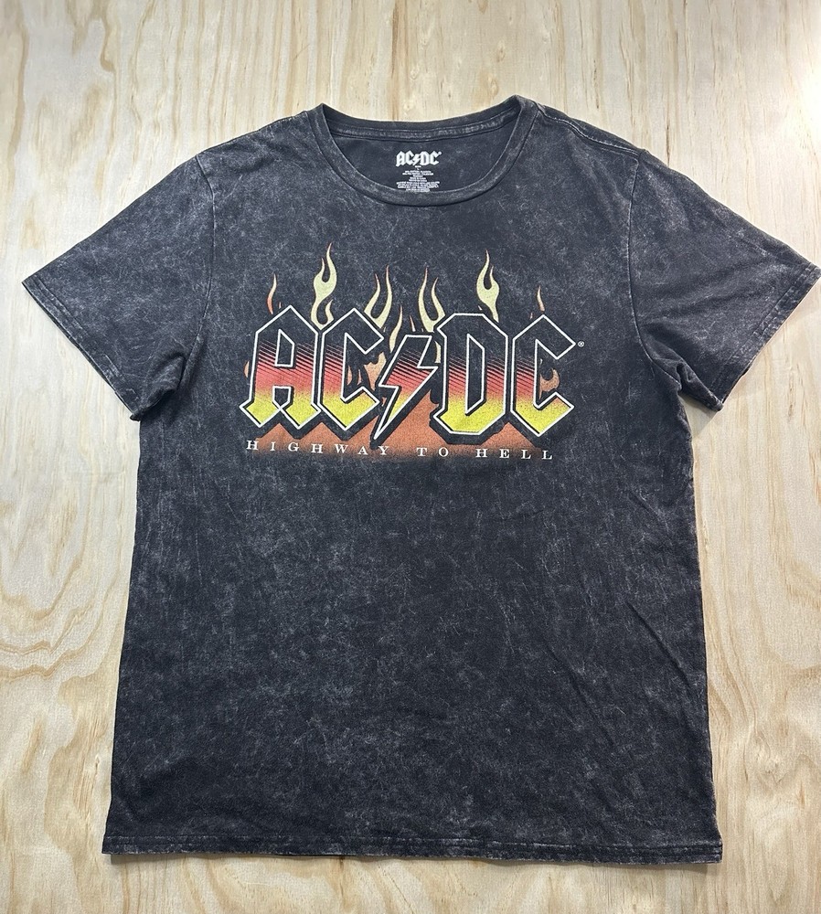 AC/DC Highway To Hell Shirt Mens Size L Black Acid Mineral Wash Flame Graphic Te
