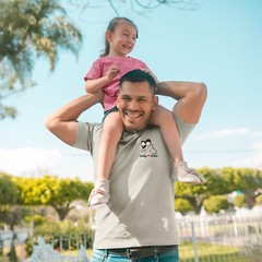 Personalised Embroidered Father’s Day T Shirt Embroidery from Photo Gift for Dad