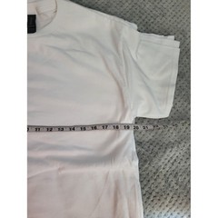 New Lot Of 6 Classic Men’s White Gildan Crewneck T-Shirt Medium