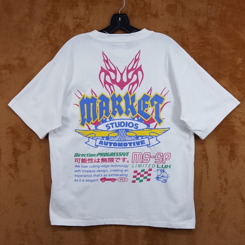 MARKET STUDIO Shirt Mens Medium White Pullover Crew Graphic V-12 Auto Cars