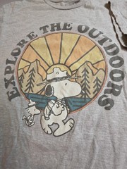 Peanuts SNOOPY & WOODSTOCK Explore The Outdoors Hiking T-Shirt Large. -0116