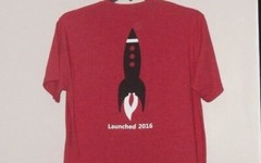 Microsoft Launched 2016 Dark Red T-Shirt w/ Rocket Size M VGUC – DISTRICT MADE
