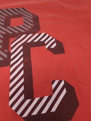 Play Cloths PC Front Graphics Red Men’s T-Shirt Size Large