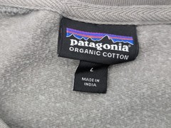 Patagonia Long Sleeve Logo T-Shirt Mens L Graphic Gray Organic Cotton
