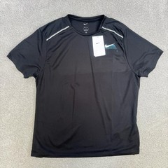 Nike Miler Men Short-Sleeve Graphic Running Top T-Shirt Black Small HV3997-010 M
