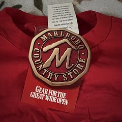 Vintage Marlboro Country Store Shirt Mens Large Red Pocket Logo Graphic 90s Tee