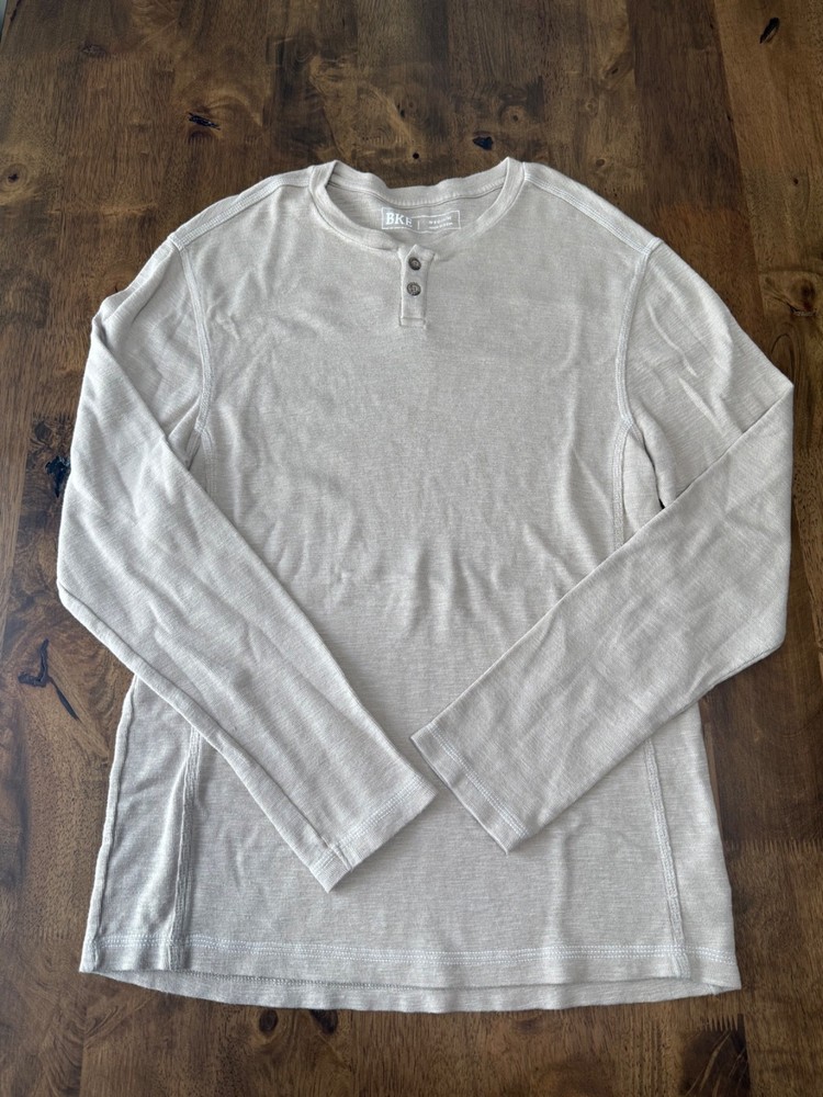 EUC Mens BKE henley long sleeve tan tshirt stretch size M