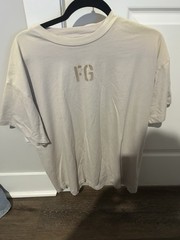 Fear of God Men’s Beige Logo Crew Neck Knit T-Shirt Short Sleeve Size L/XL