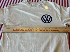 NEW Volkswagen VW Van Dream Big Take The Bus Men’s Size M Tan T-Shirt – B38