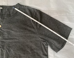 Lot of 2 Size Small Mens T Shirts Various Brands Salty Crew Black and Grey Tops