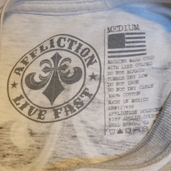 Affliction Men’s Silver Bleach Brush Wash Black Flocked Logo T Shirt Size M