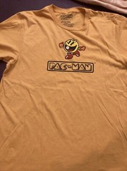Pac-Man by C-Life Group Graphic Print Yellow Tee Bandai Namco Size L