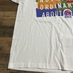 Vintage Taco Bell Nothing Ordinary About It White T-Shirt Mens Size XL USA
