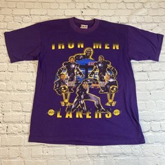 Vintage 2000’s Los Angeles Lakers “Iron Men” T-Shirt Large Kobe 90s Rare Bootleg