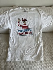 New Where’s Waldo Men White T-Shirt Logo front River Scene Back SZ Med