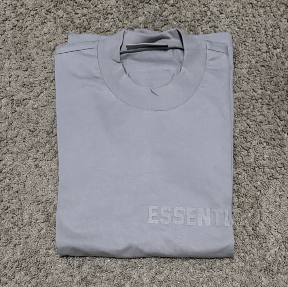 Essentials Fear of God ESSENTIALS Gray Logo Crew Neck T-Shirt Men’s L