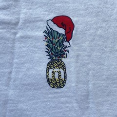 Travis Mathew T-Shirt Mens XXL White Always On Holiday HUGE Logo Christmas MINT