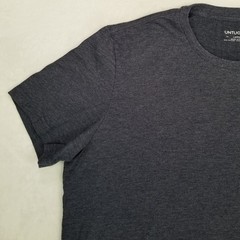 UNTUCKit Men’s Large Gray Heather T-Shirt Short Sleeve Crewneck Classic Casual