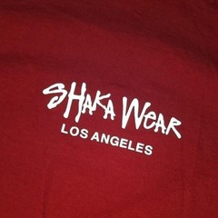 Heavyweight Shakawear Red Short Sleeve Tee Skater Heavyweight T-Shirt Medium