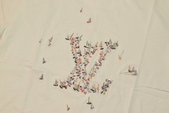 Louis Vuitton Mens Embroidered T-shirt Size US XL