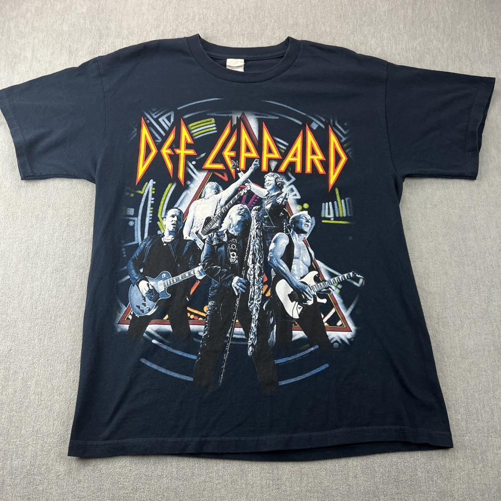 Def Leppard Concert Rock Tour 2015 T-Shirt Men’s L Navy Blue Front Back Graphic
