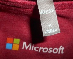 Microsoft Launched 2016 Dark Red T-Shirt w/ Rocket Size M VGUC – DISTRICT MADE