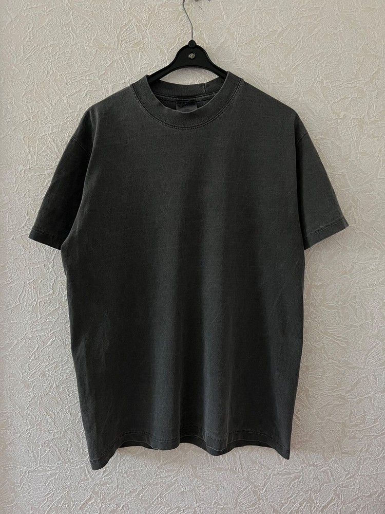 Vintage Shaka Wear T shirt Streetwear Essentials Rare Garment Dye Tee Mens sz M